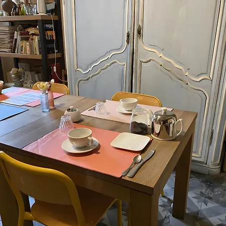 Chez Sophie Et Patrick Deloison Bed & Breakfast